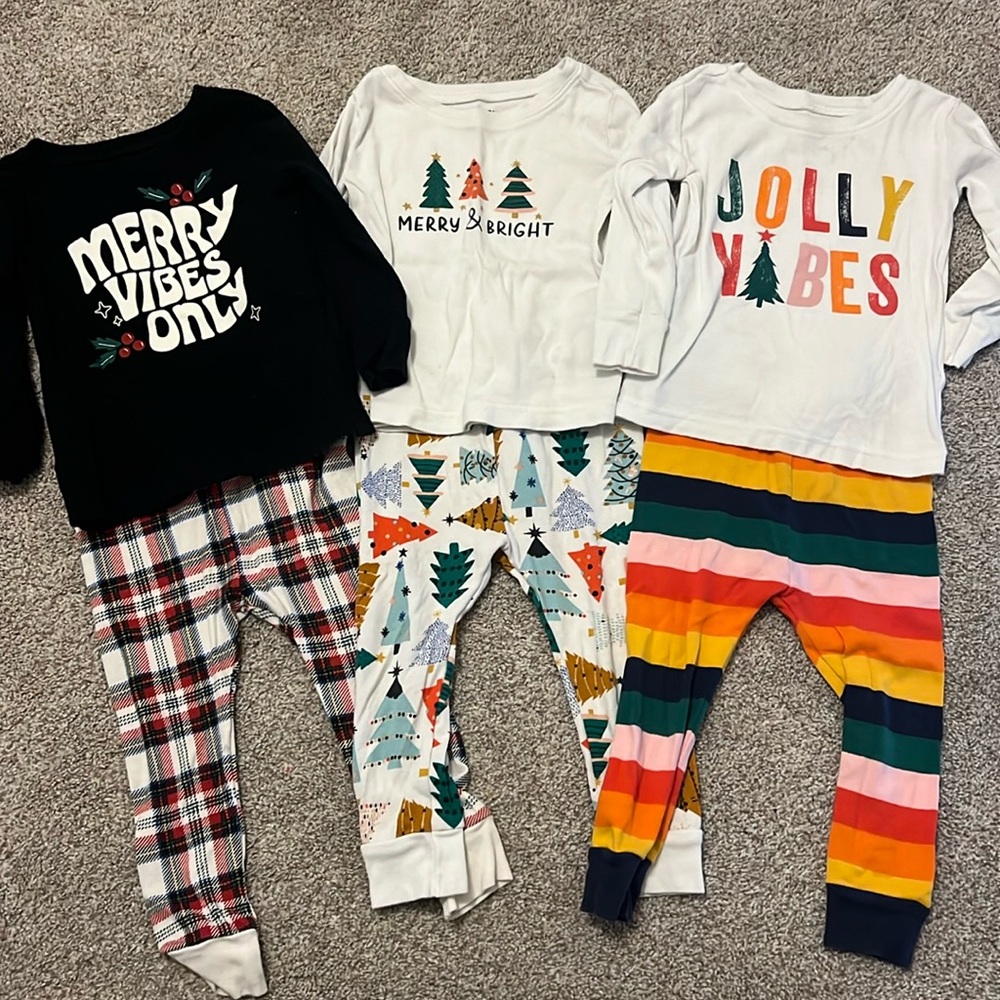 3 Old Navy Toddler Christmas Pajama Sets - Size 18-24 Months